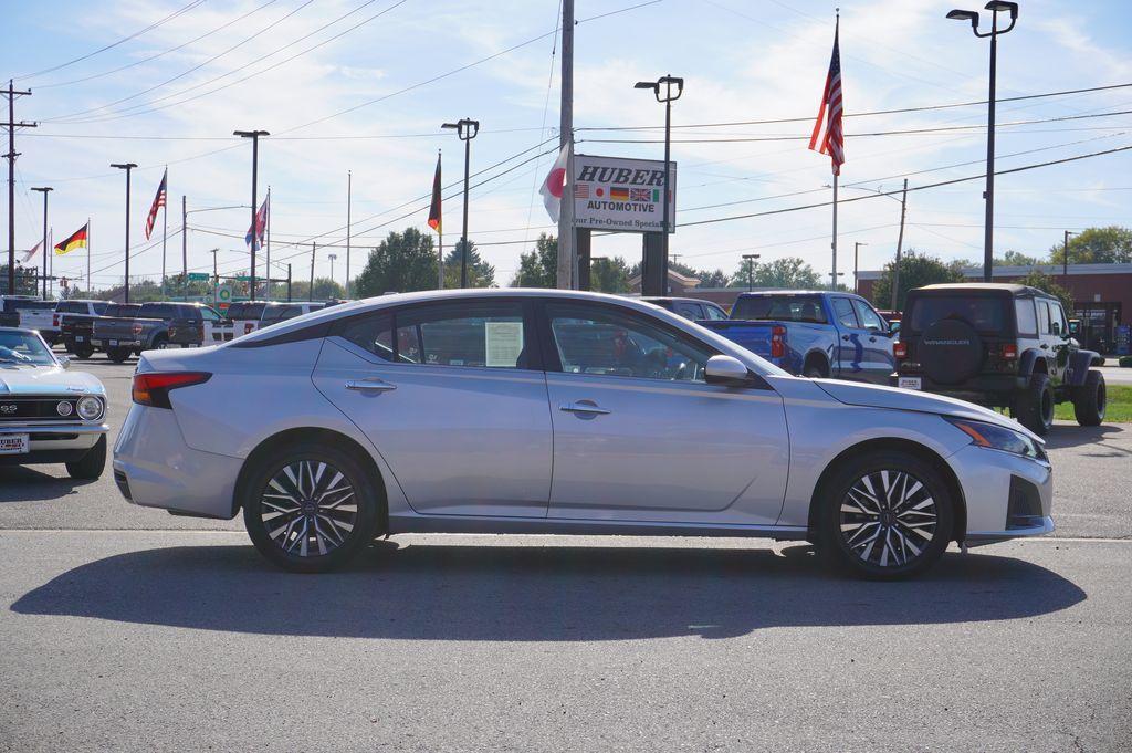 used 2023 Nissan Altima car, priced at $23,270