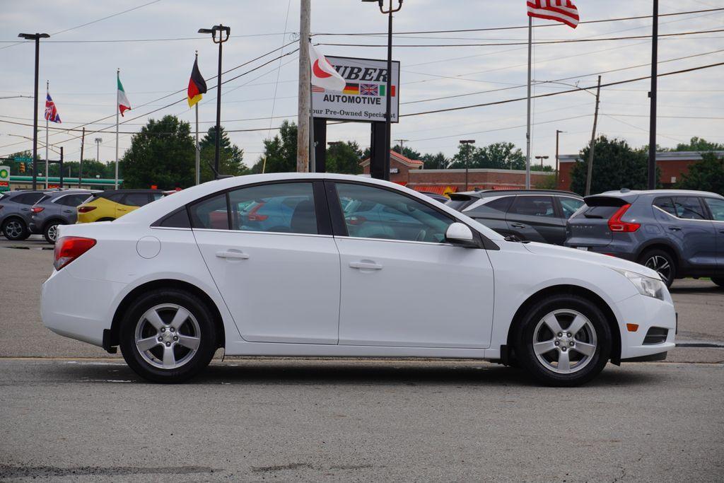 used 2014 Chevrolet Cruze car, priced at $9,900