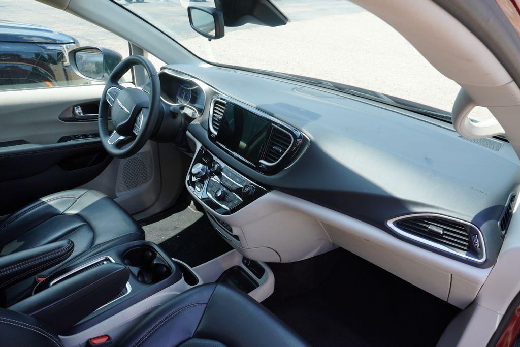 used 2023 Chrysler Pacifica car, priced at $23,944