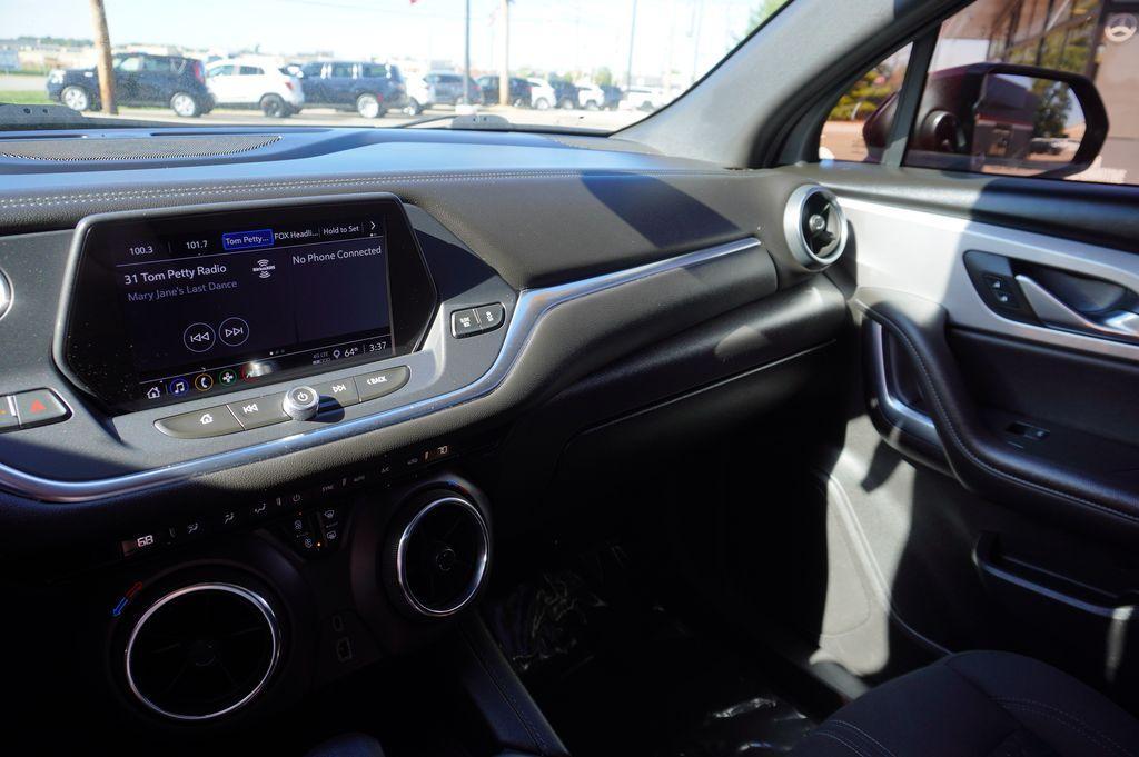 used 2022 Chevrolet Blazer car, priced at $23,343