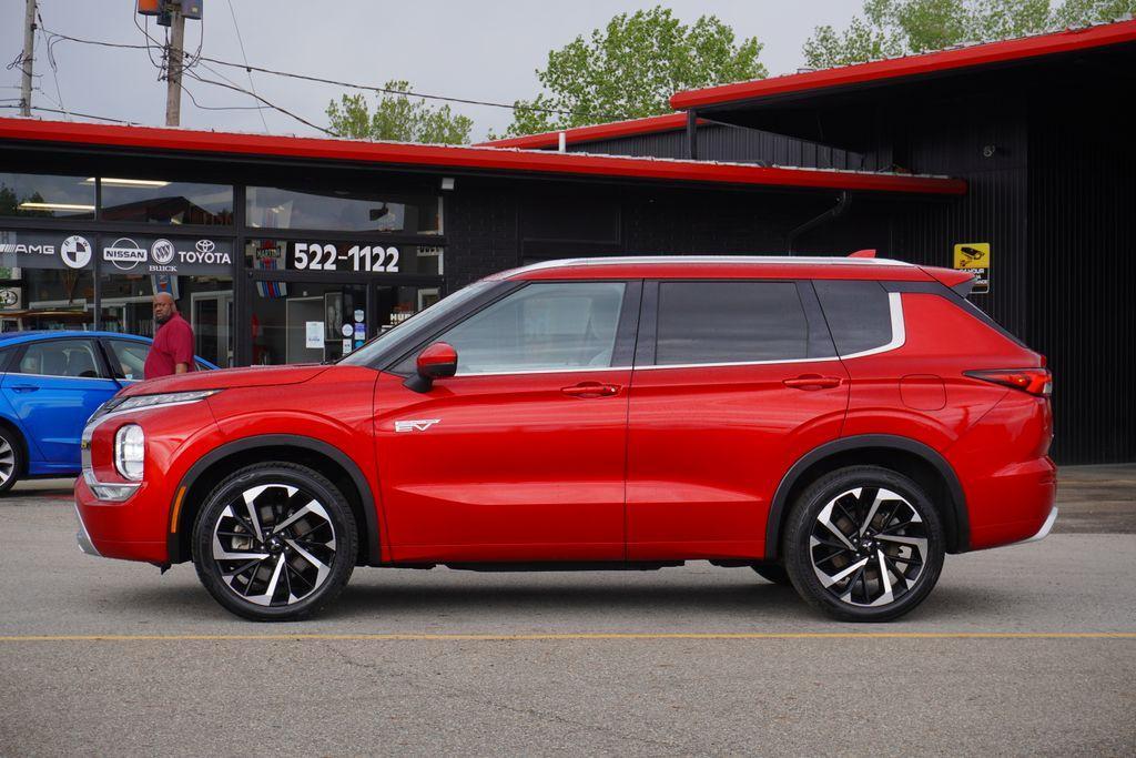 used 2023 Mitsubishi Outlander PHEV car, priced at $28,351
