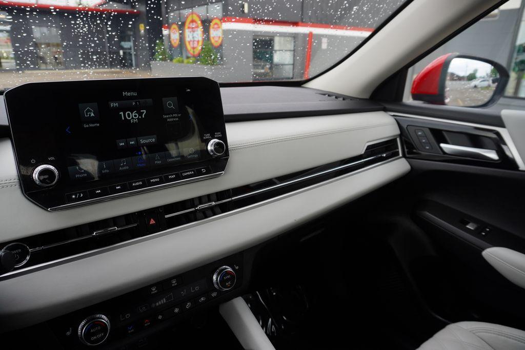 used 2023 Mitsubishi Outlander PHEV car, priced at $28,351