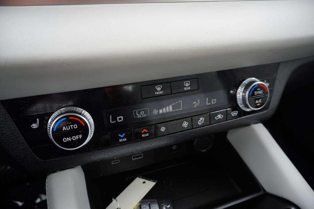 used 2023 Mitsubishi Outlander PHEV car, priced at $28,351