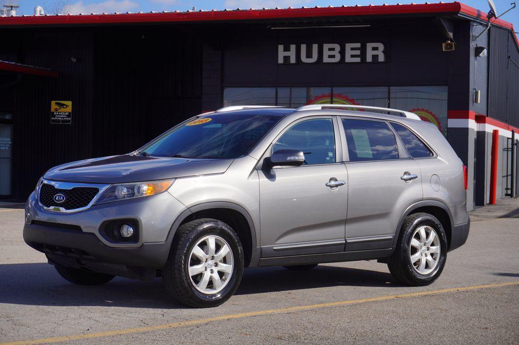 used 2013 Kia Sorento car, priced at $9,900