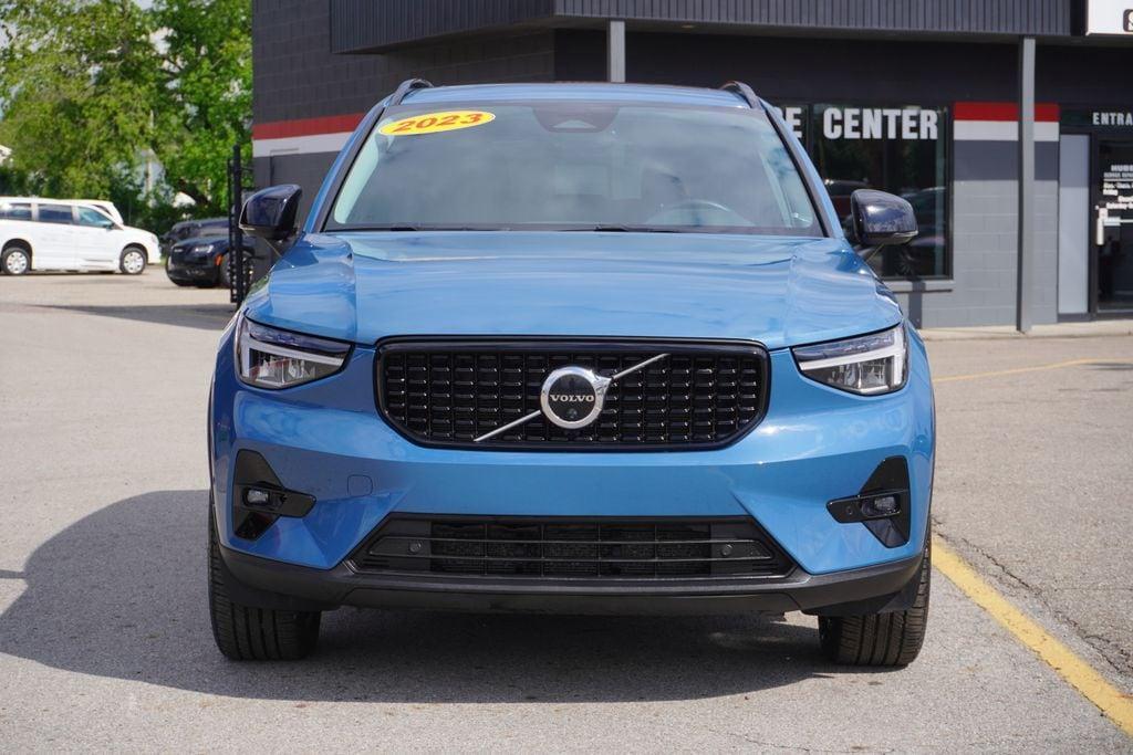 used 2023 Volvo XC40 car, priced at $28,698