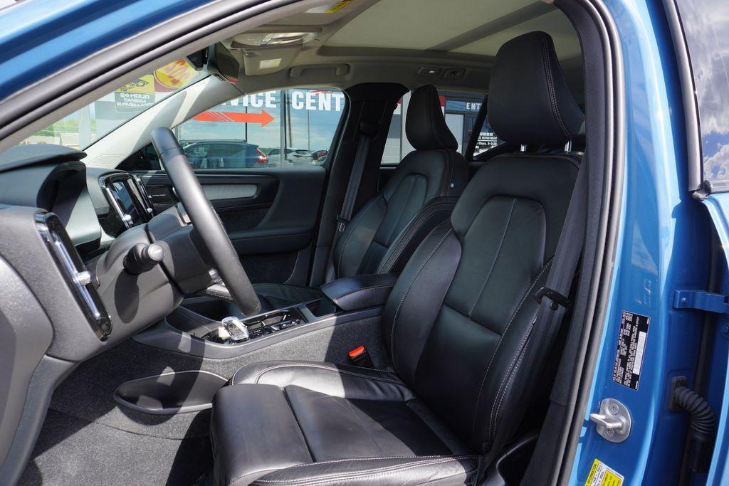 used 2023 Volvo XC40 car, priced at $28,698