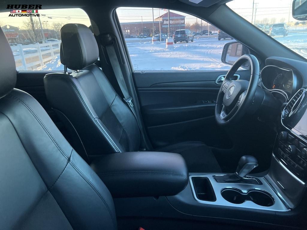 used 2019 Jeep Grand Cherokee car, priced at $21,797