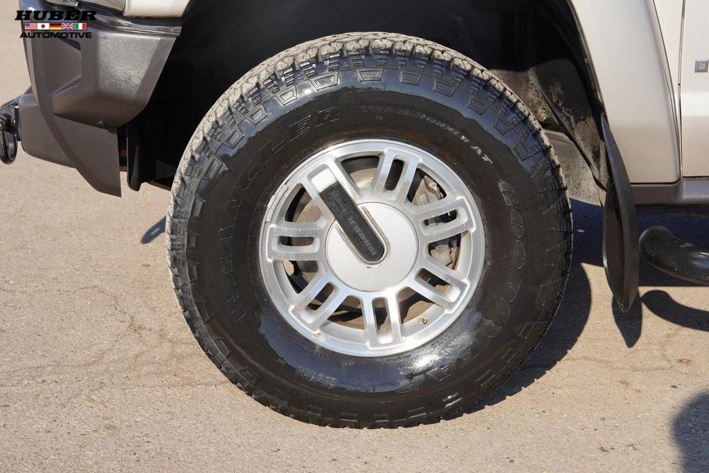 used 2006 Hummer H3 car, priced at $11,940