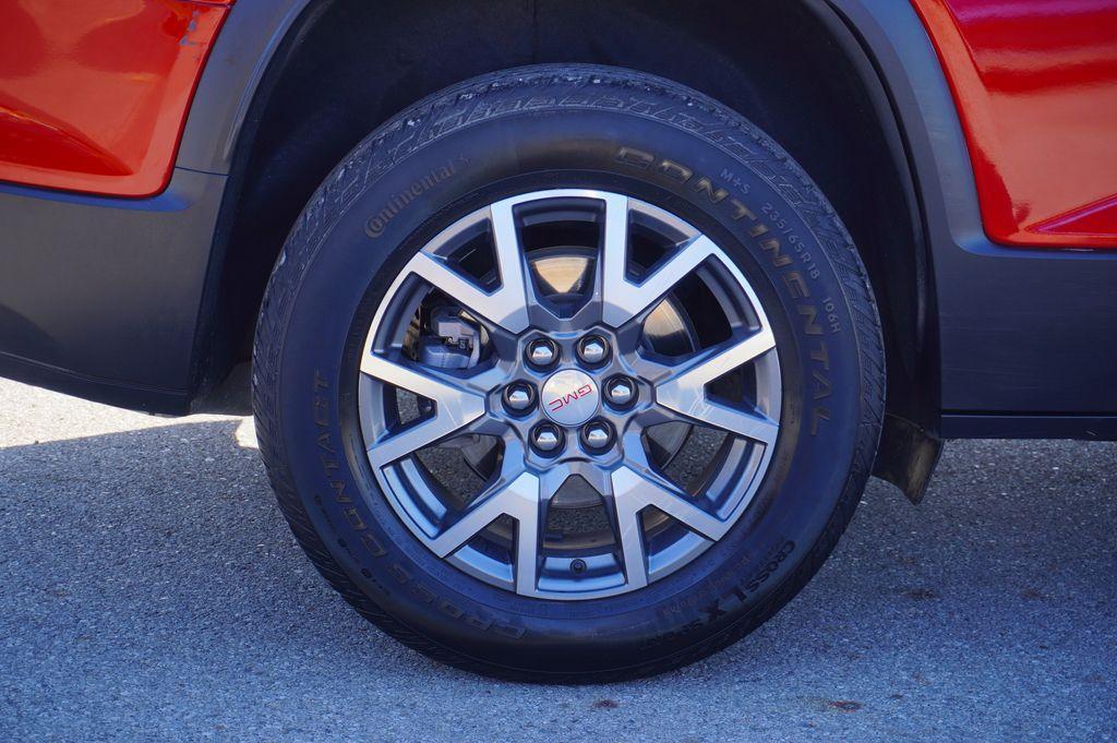 used 2023 GMC Acadia car, priced at $28,046