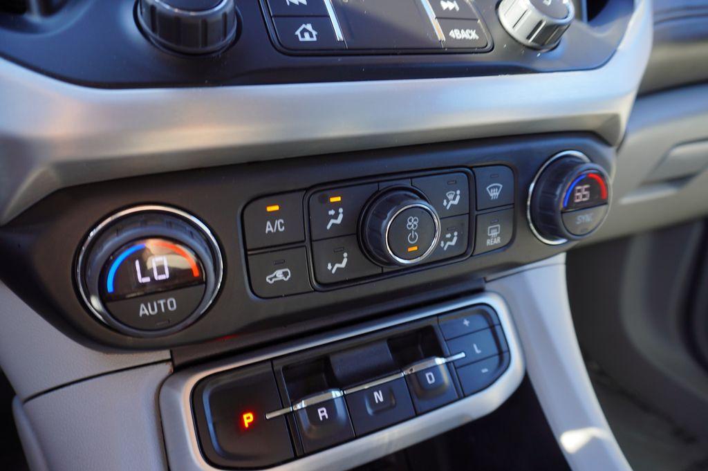 used 2023 GMC Acadia car, priced at $28,046