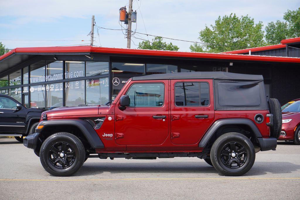 used 2021 Jeep Wrangler Unlimited car, priced at $32,400