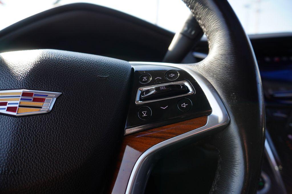 used 2019 Cadillac Escalade ESV car, priced at $33,712