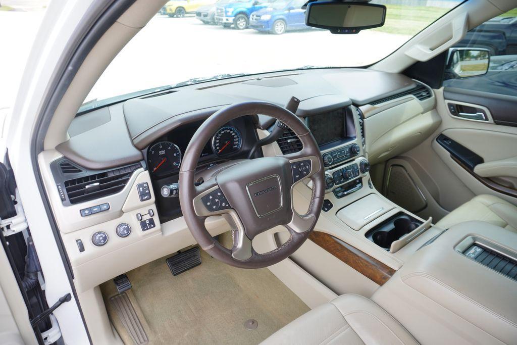 used 2018 GMC Yukon car, priced at $31,026