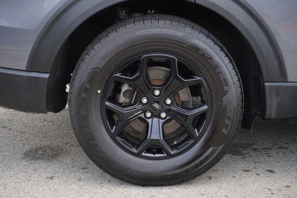 used 2022 Ford Explorer car, priced at $32,220