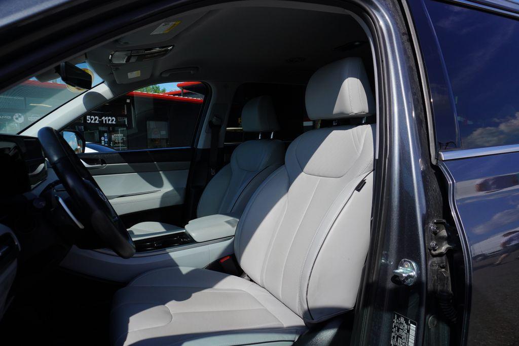 used 2023 Hyundai Palisade car, priced at $34,062