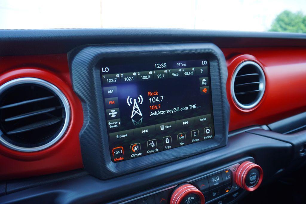 used 2020 Jeep Gladiator car, priced at $33,843
