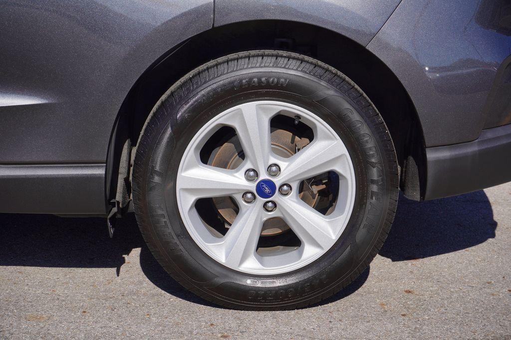 used 2020 Ford Edge car, priced at $17,088