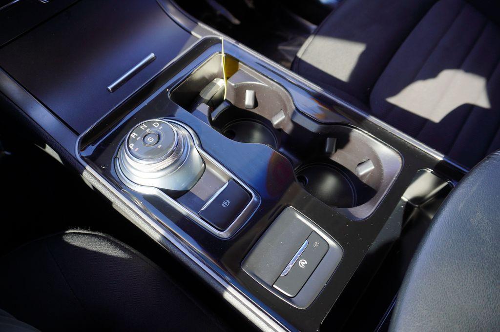 used 2020 Ford Edge car, priced at $17,088