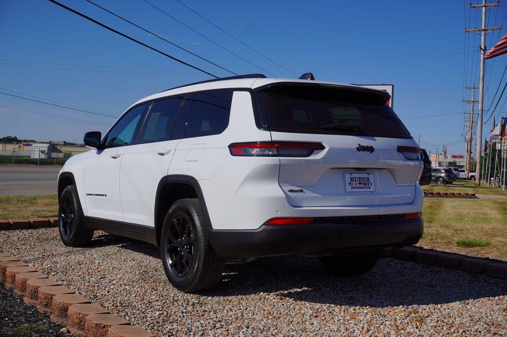 used 2024 Jeep Grand Cherokee L car, priced at $28,789