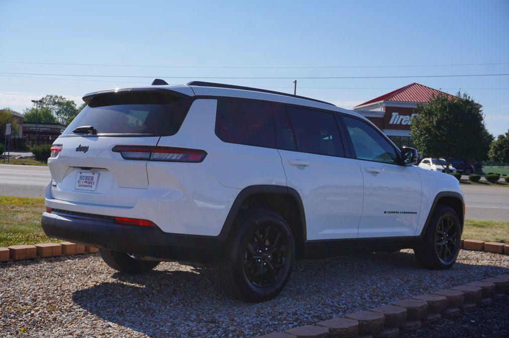 used 2024 Jeep Grand Cherokee L car, priced at $28,789