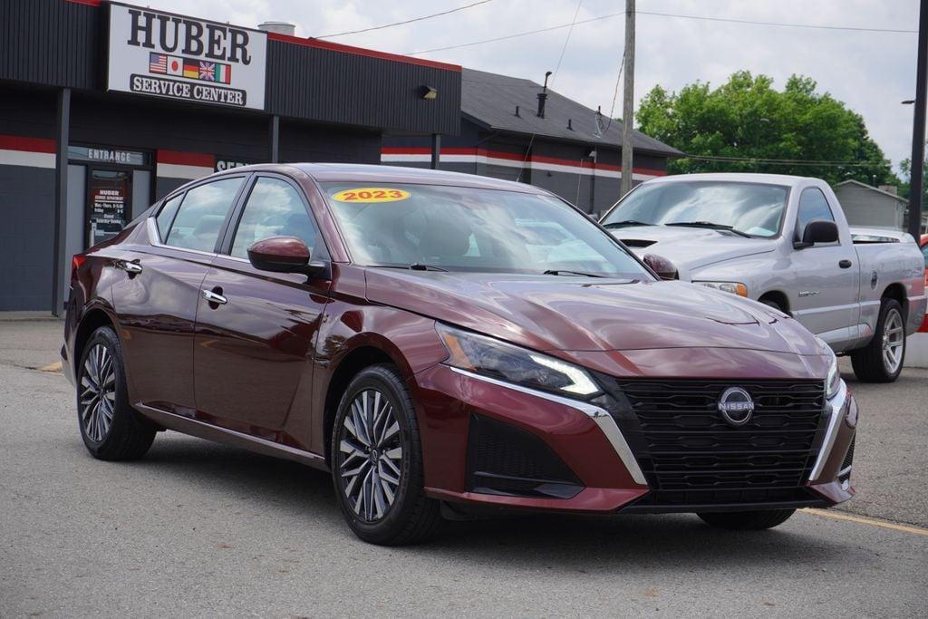 used 2023 Nissan Altima car, priced at $19,882
