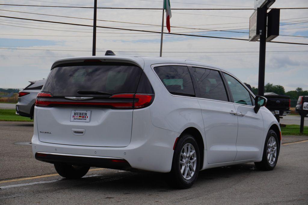 used 2023 Chrysler Pacifica car, priced at $23,746