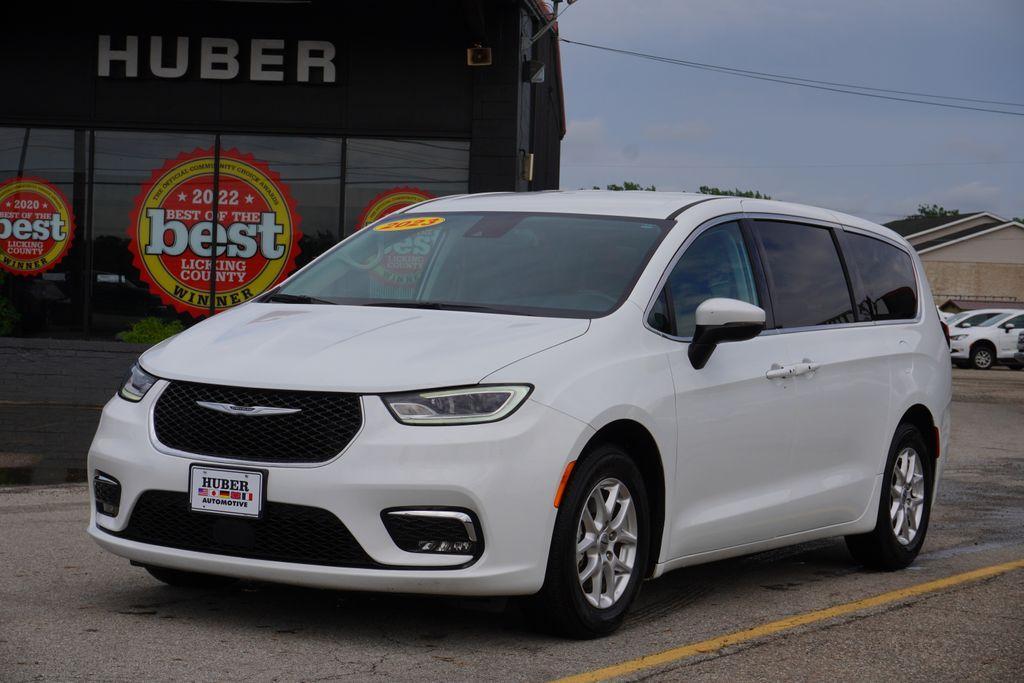 used 2023 Chrysler Pacifica car, priced at $23,746