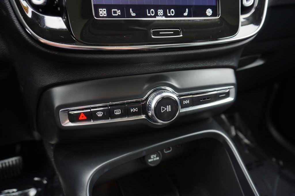 used 2023 Volvo XC40 car, priced at $29,188