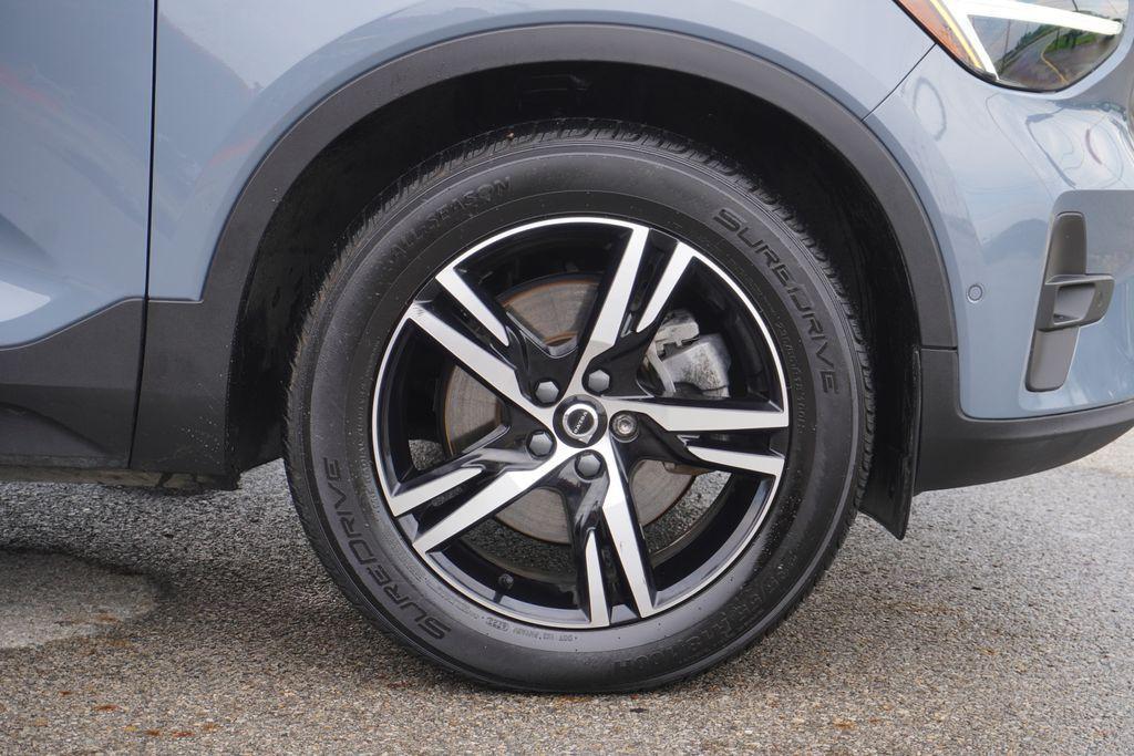 used 2023 Volvo XC40 car, priced at $29,188