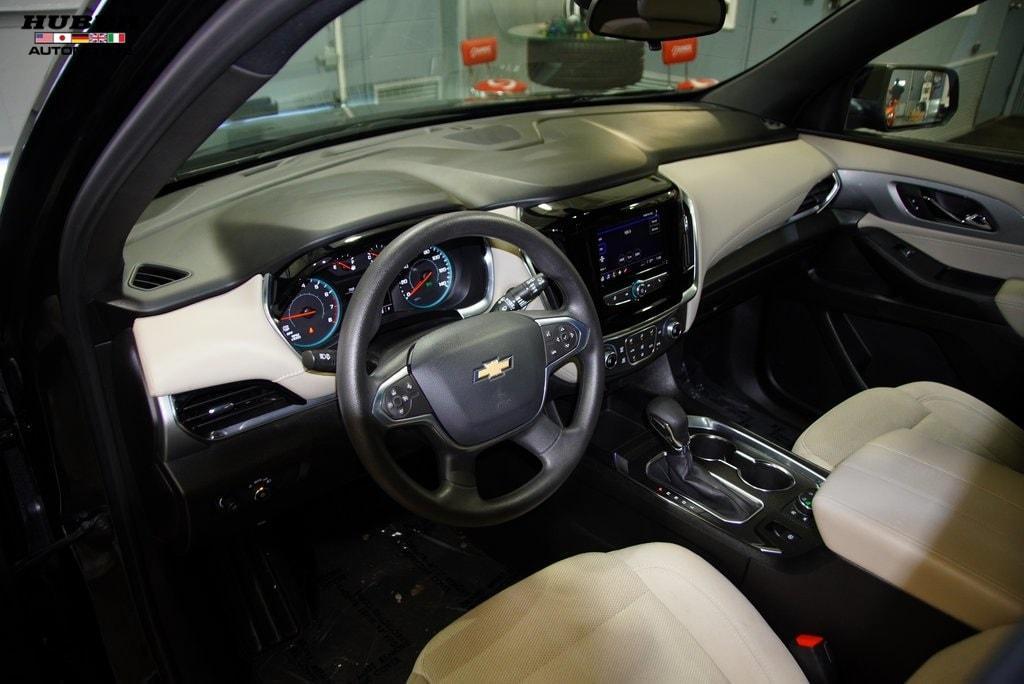 used 2022 Chevrolet Traverse car, priced at $26,311