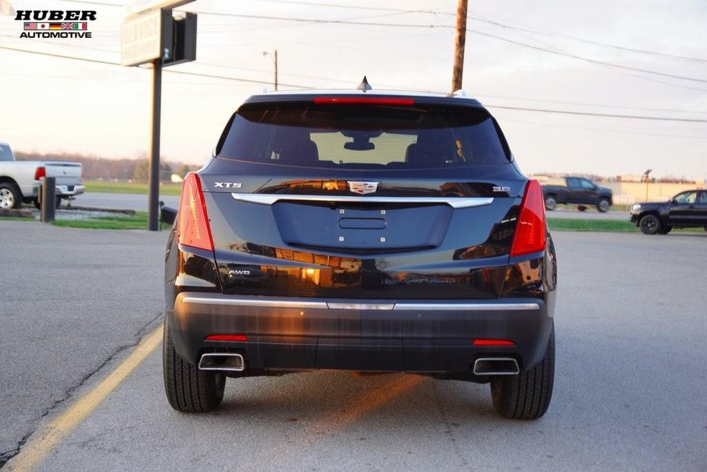 used 2017 Cadillac XT5 car, priced at $20,073