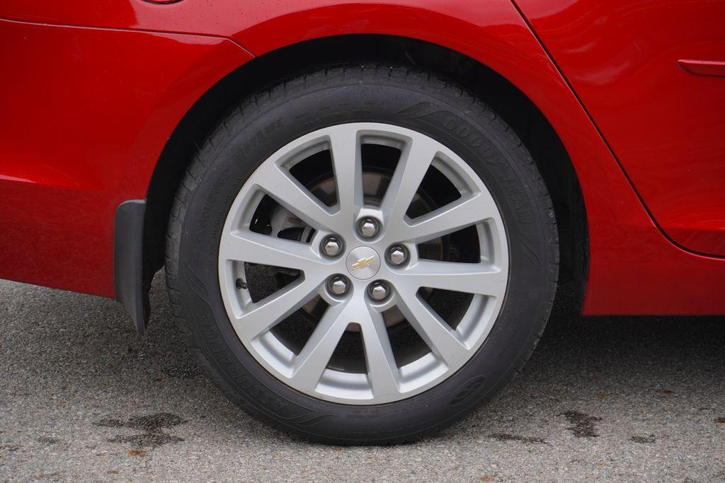 used 2013 Chevrolet Malibu car, priced at $11,000