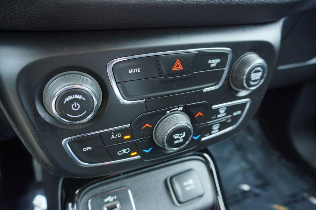 used 2021 Jeep Compass car, priced at $18,156