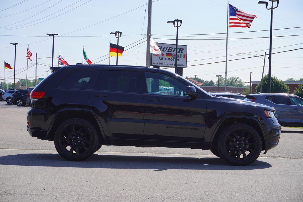 used 2018 Jeep Grand Cherokee car, priced at $19,503