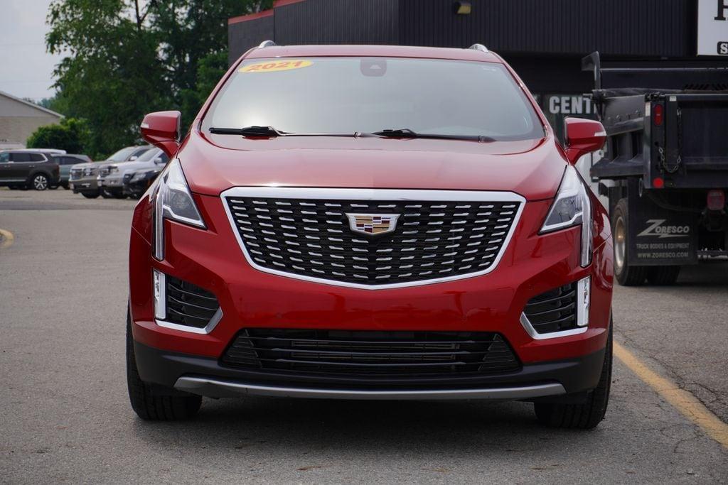 used 2021 Cadillac XT5 car, priced at $32,618
