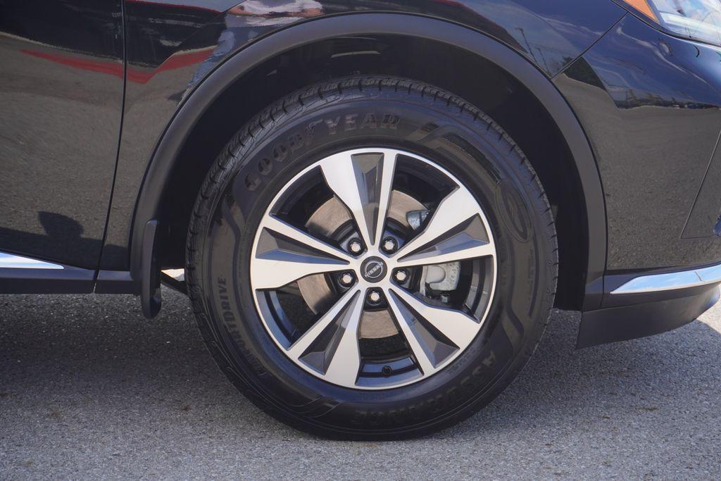 used 2023 Nissan Murano car, priced at $22,415