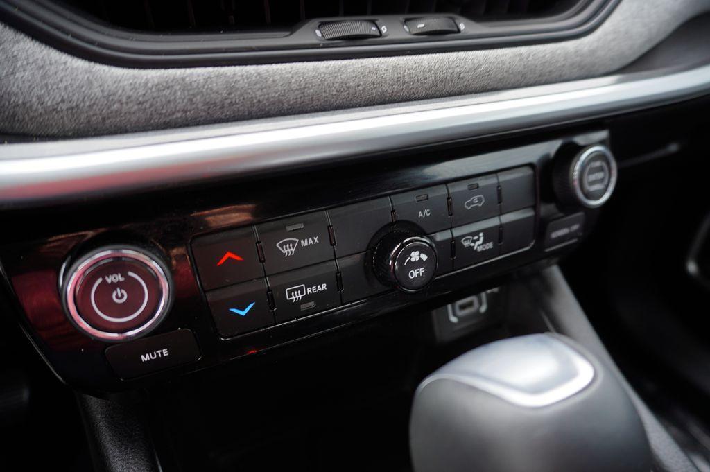 used 2023 Jeep Compass car, priced at $22,506