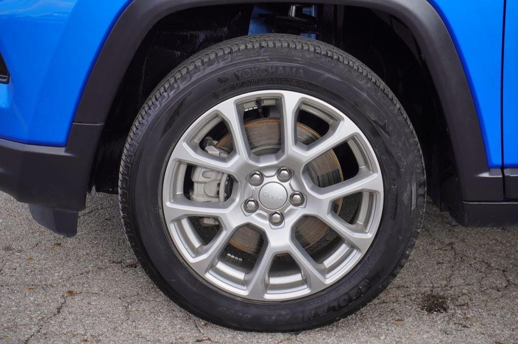 used 2023 Jeep Compass car, priced at $22,506