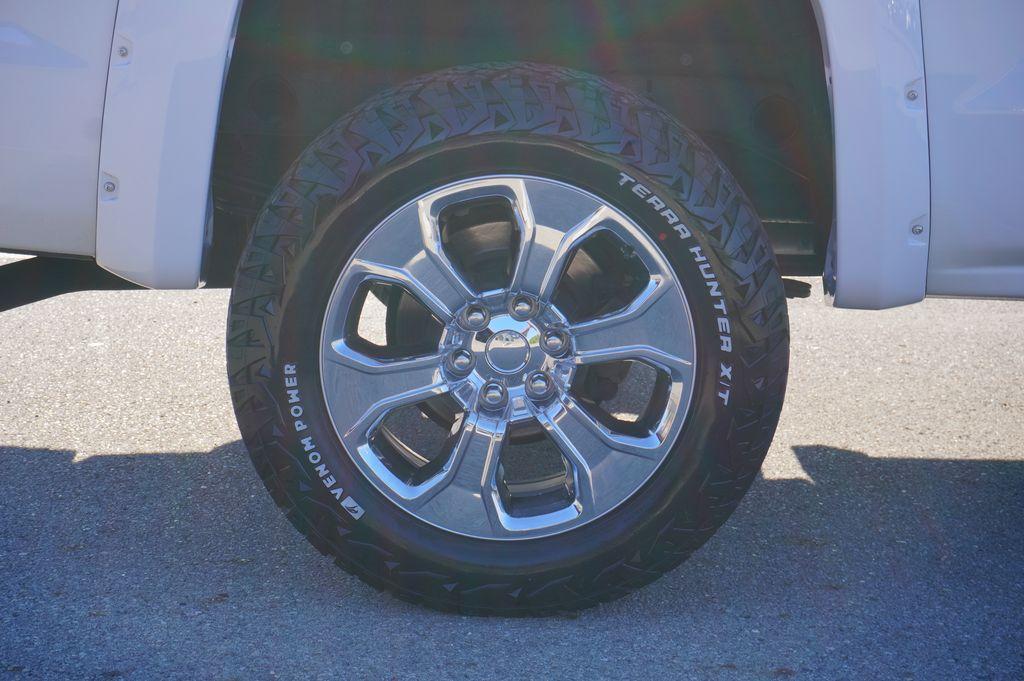 used 2018 Chevrolet Silverado 1500 car, priced at $26,987