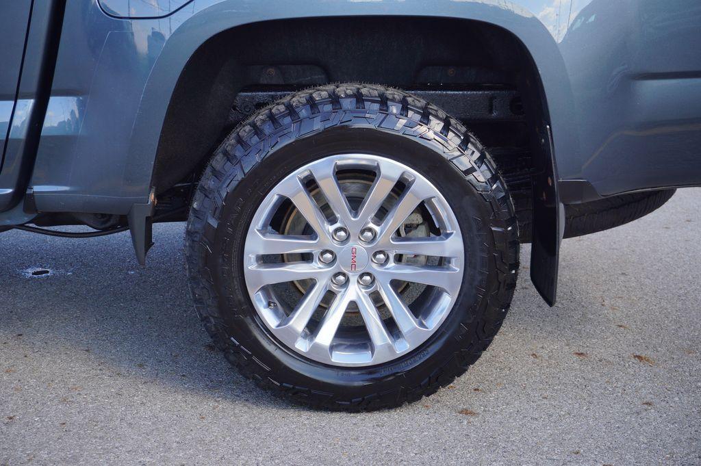 used 2015 GMC Canyon car, priced at $21,649