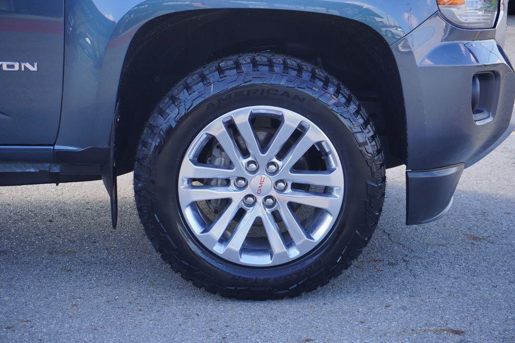used 2015 GMC Canyon car, priced at $21,649