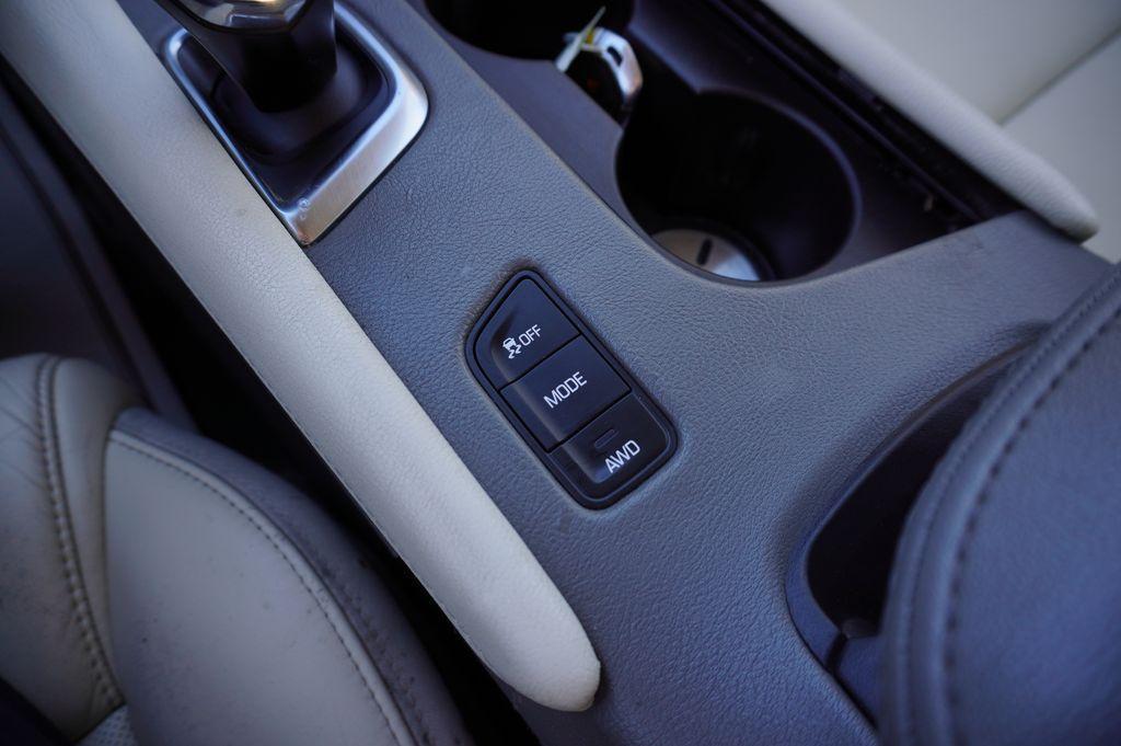 used 2018 Cadillac XT5 car, priced at $19,382