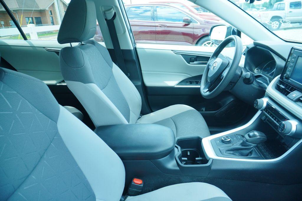 used 2022 Toyota RAV4 Hybrid car, priced at $26,034