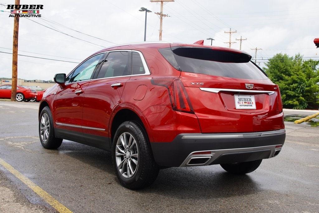 used 2021 Cadillac XT5 car, priced at $29,400