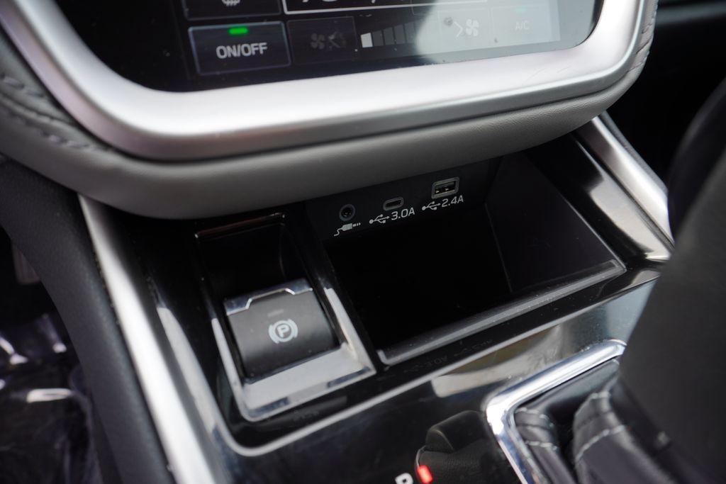 used 2024 Subaru Outback car, priced at $25,069
