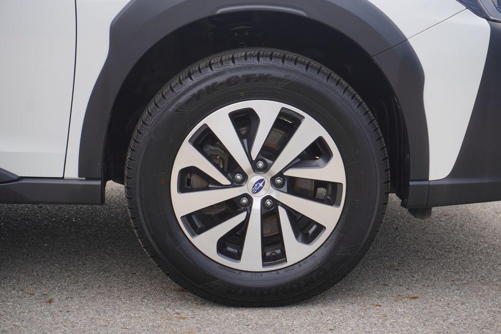 used 2024 Subaru Outback car, priced at $25,069