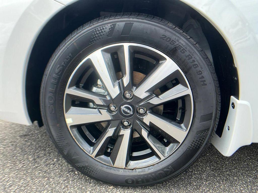 new 2025 Nissan Versa car, priced at $21,192