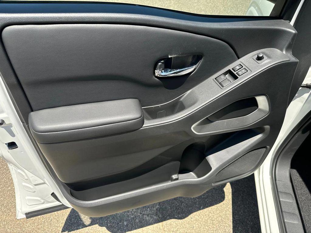 new 2025 Nissan Frontier car, priced at $29,962