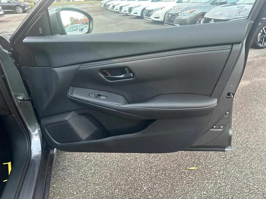 new 2025 Nissan Sentra car