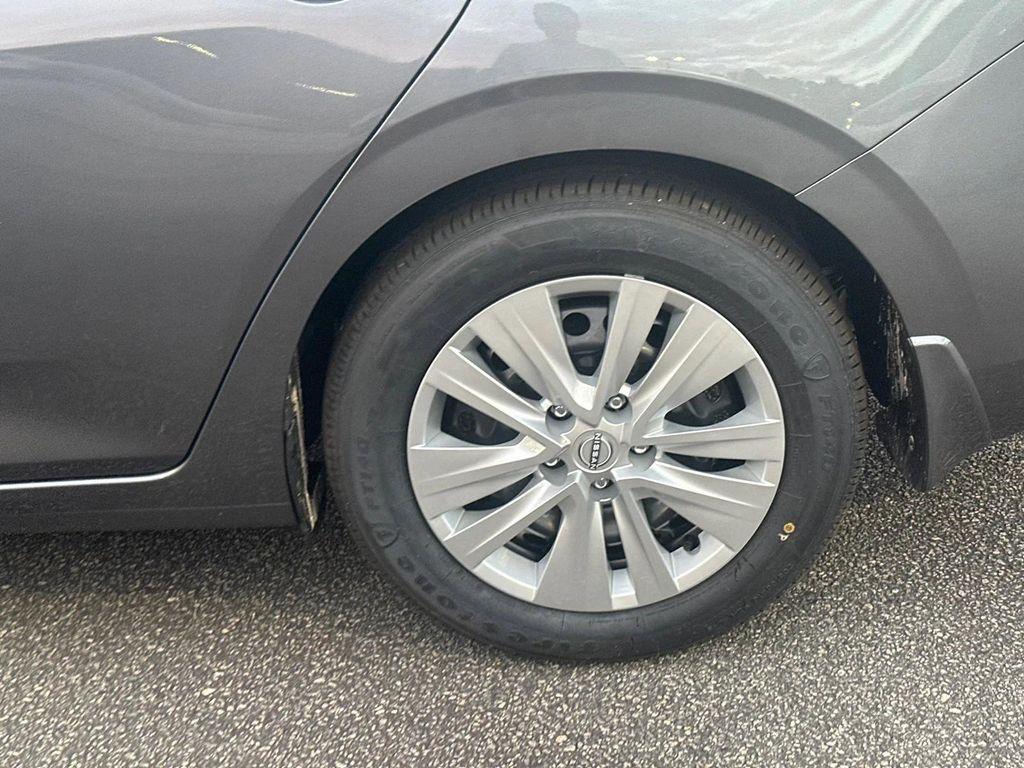 new 2025 Nissan Sentra car